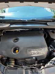 Ford Focus 2012-thumb-19