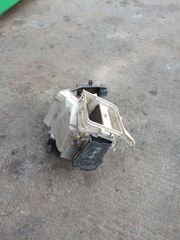 Πωλείται καλοριφέρ κομπλέ από TOYOTA COROLLA EE90