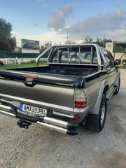 Mitsubishi L200 2004-thumb-1