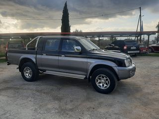 Mitsubishi L200 2004-thumb-8