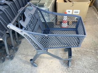 ΚΑΡΟΤΣΑΚΙΑ  ΠΕΛΑΤΩΝ SUPER MARKET -MINI MARKET