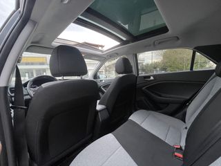 Hyundai i 20 2016 1.4-thumb-21