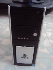 ΠΩΛΕΙΤΑΙ ΜΕΤΑΧΕΙΡΙΣΜΕΝΟΣ ΣΤΑΘΕΡΟΣ ΥΠΟΛΟΓΙΣΤΗΣ ΚΑΙ ΟΘΟΝΗ ΤFT 19 ΙΝΤΣΩΝ