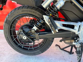 Moto Guzzi V 85 TT 2022 Guardia D'onore-thumb-28