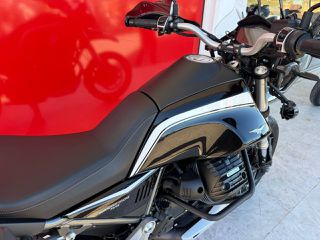 Moto Guzzi V 85 TT 2022 Guardia D'onore-thumb-23