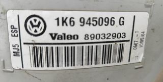 ΦΑΝΑΡΙ ΠΙΣΩ ΔΕΞΙΟ VOLKSWAGEN GOLF 5-thumb-1