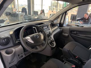 Nissan e-NV200 2021 e-NV200-thumb-21