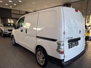 Nissan e-NV200 2021 e-NV200-thumb-9