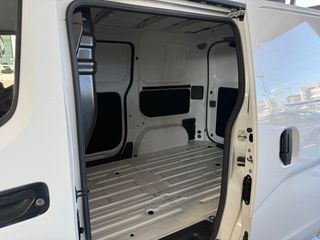 Nissan e-NV200 2021 e-NV200-thumb-27