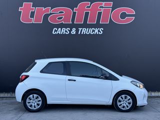 Toyota Yaris 2015 VAN 1,4 DIESEL-thumb-2