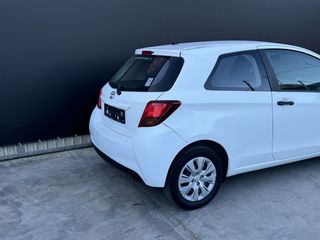 Toyota Yaris 2015 VAN 1,4 DIESEL-thumb-3