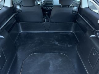 Toyota Yaris 2015 VAN 1,4 DIESEL-thumb-18