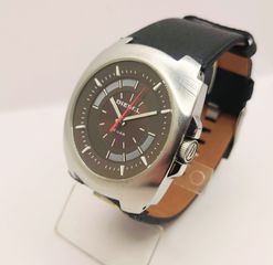 Vintage 90’ ρολόι χειρός Diesel DZ 1145 Quartz A9566 ΤΙΜΗ 145 ΕΥΡΩ
