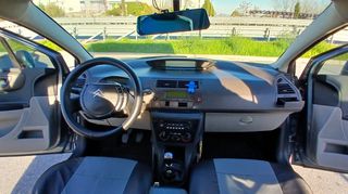 Citroen C4 2005-thumb-16