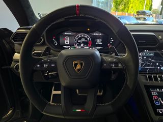 Lamborghini Urus 2023 PERFORMANTE 60ANIVERSARIO-thumb-38