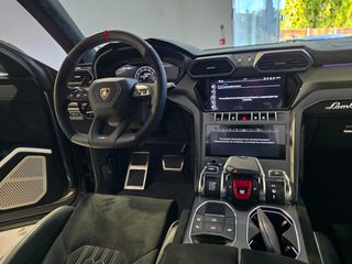 Lamborghini Urus 2023 PERFORMANTE 60ANIVERSARIO-thumb-48