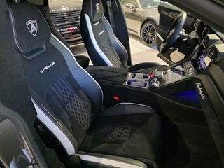 Lamborghini Urus 2023 PERFORMANTE 60ANIVERSARIO-thumb-54