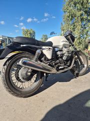 Moto Guzzi V 7 2011