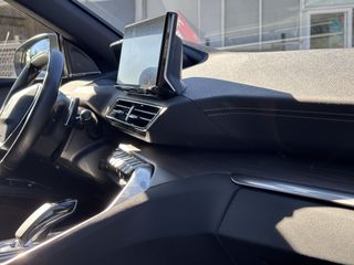 Peugeot 3008 2022 1.6 GT-Line-thumb-12