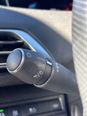 Peugeot 3008 2022 1.6 GT-Line-thumb-26