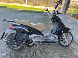 Piaggio Beverly 400 2006 BEVERLY 400
