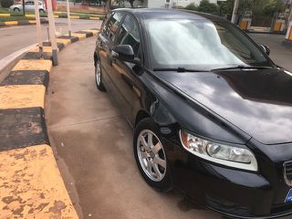 Volvo V50 2010 1.6 D2-thumb-1