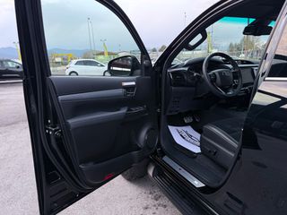 Toyota Hilux 2025 Toyota Hilux DC GR SPORT ULTIMATE EDITION-thumb-25