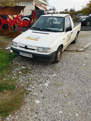 Skoda Pick up 2004