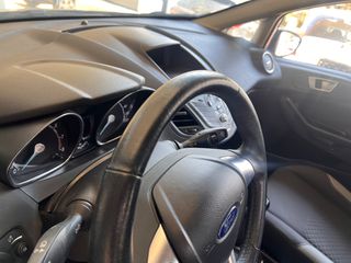 Ford Fiesta 2017-thumb-28