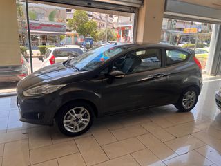 Ford Fiesta 2017-thumb-6