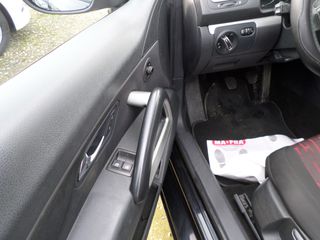 Volkswagen Scirocco 2009-thumb-8