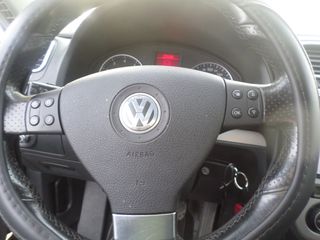 Volkswagen Scirocco 2009-thumb-14