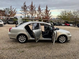 Toyota Avensis 2004 1.8 VVT-I-thumb-9