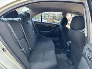 Toyota Avensis 2004 1.8 VVT-I-thumb-14