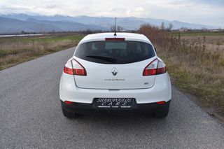 Renault Megane 2015 BOSE EDITION EDC - AYTOMATIC-thumb-4