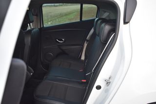 Renault Megane 2015 BOSE EDITION EDC - AYTOMATIC-thumb-10