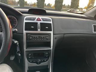 Peugeot 307 2005 1.6 HDI DIESEL-thumb-9