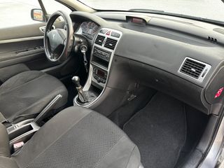 Peugeot 307 2005 1.6 HDI DIESEL-thumb-11