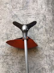 STIHL FS 220 ( 35 cc - 2.3 hp )-thumb-2