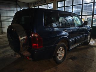 Mitsubishi Pajero 2005 ΜΟΝΟ ΑΝΤΑΛΛΑΚΤΙΚΑ 3.2 DIESEL-thumb-2