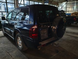 Mitsubishi Pajero 2005 ΜΟΝΟ ΑΝΤΑΛΛΑΚΤΙΚΑ 3.2 DIESEL-thumb-3