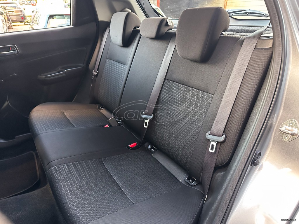 Suzuki Swift thumbnail 16