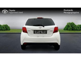 Toyota Yaris 2015 LIVE-thumb-3