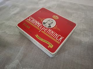 Μεταλλικό κουτί SCHIMMELPENNINCK VADA GROTE SENORITAS. MADE IN HOLLAND. Διαστάσεις:12,5x11,0x2,0 εκατοστά.