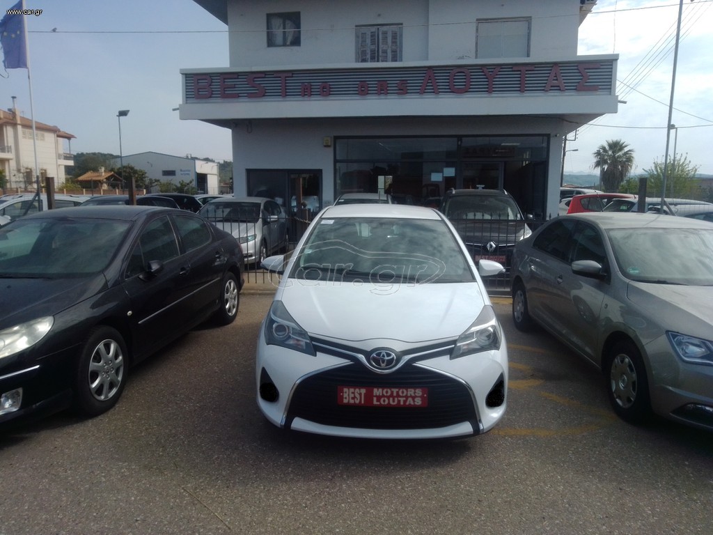 Toyota Yaris 2015
