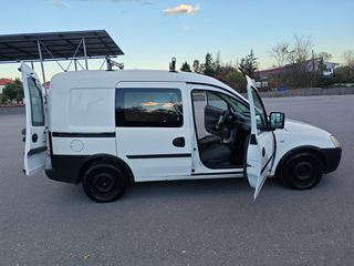 Opel Combo 2005 CDTI DIESEL 1.3-thumb-6