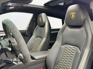 Lamborghini Urus 2020 * BLACK MATTE * NOVITEC * CARBON PACK *-thumb-8