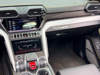 Lamborghini Urus 2020 * BLACK MATTE * NOVITEC * CARBON PACK *-thumb-17