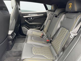 Lamborghini Urus 2020 * BLACK MATTE * NOVITEC * CARBON PACK *-thumb-32