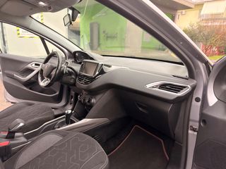 Peugeot 2008 2018 1.6 BLUEHDI 100 ACTIVE-thumb-12